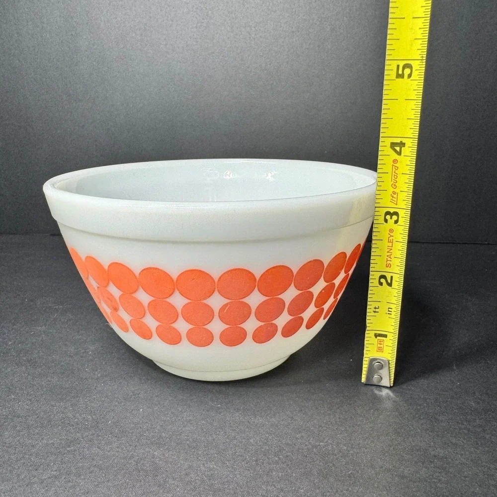 Vintage Pyrex #401 Orange New Dots 1.5 Pint Mixing Bowl Milk Glass MCM USA 1970s